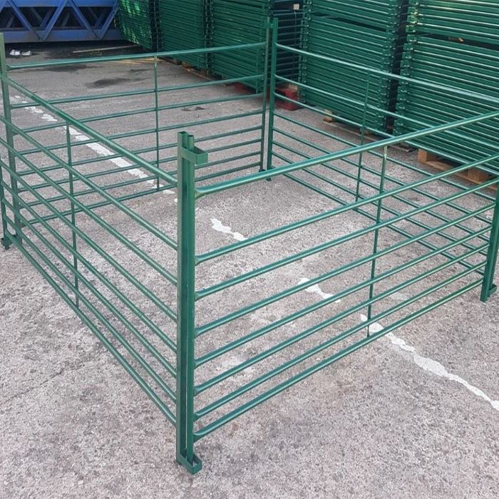 Pannello di recinzione per le pecore